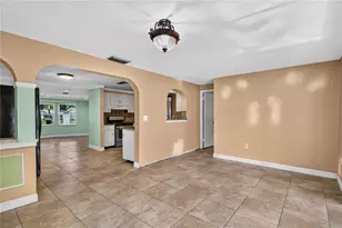 4734 Delmonte Ave, Sarasota, FL 34235 - Photo 13