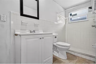 4734 Delmonte Avenue, Sarasota, FL 34235 - Photo 21