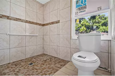 4734 Delmonte Avenue, Sarasota, FL 34235 - Photo 17