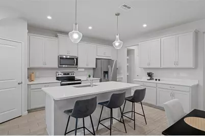 31449 Woodland Race Loop, Wesley Chapel, FL 33545 - Photo 11