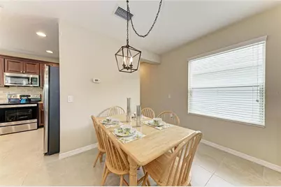 12662 Shimmering Oak Circle, Venice, FL 34293 - Photo 17