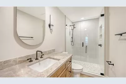 2089 Gulf Of Mexico Drive #G1-104, Longboat Key, FL 34228 - Photo 39