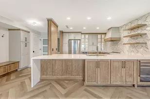 2089 Gulf of Mexico Dr, Longboat Key, FL 34228 - Photo 15