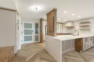 2089 Gulf of Mexico Dr, Longboat Key, FL 34228 - Photo 17