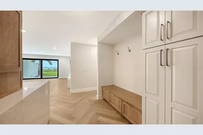 2089 Gulf Of Mexico Drive #G1-104, Longboat Key, FL 34228 - Photo 3