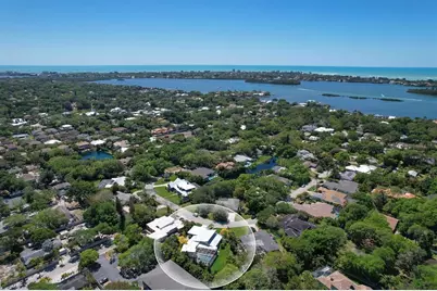 1556 Eastbrook Drive, Sarasota, FL 34231 - Photo 49