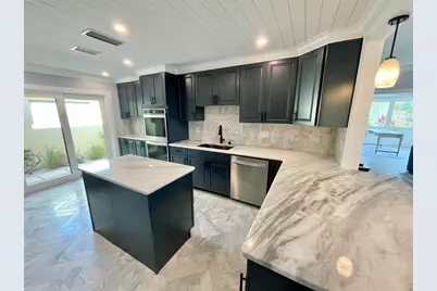 44 Sandstone Circle, Venice, FL 34293 - Photo 15
