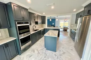 44 Sandstone Cir, Venice, FL 34293 - Photo 19