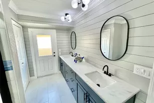 44 Sandstone Cir, Venice, FL 34293 - Photo 33
