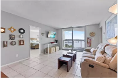 1111 N Gulfstream Avenue #5B, Sarasota, FL 34236 - Photo 13