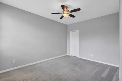 8228 Villa Grande Court, Sarasota, FL 34243 - Photo 21