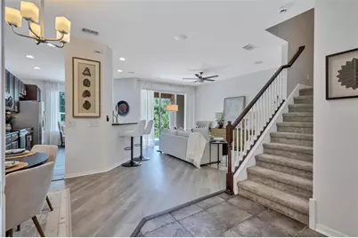 8228 Villa Grande Court, Sarasota, FL 34243 - Photo 7