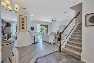 8228 Villa Grande Ct, Sarasota, FL 34243 - Photo 7