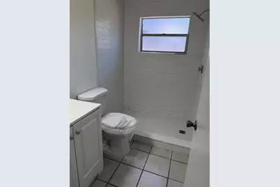 518 Bryan Valley Court, Brandon, FL 33511 - Photo 13