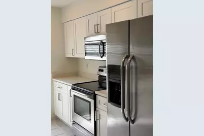518 Bryan Valley Court, Brandon, FL 33511 - Photo 3