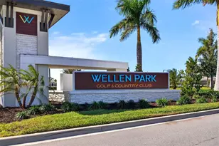 17260 Jadestone Ct, Venice, FL 34293 - Photo 3