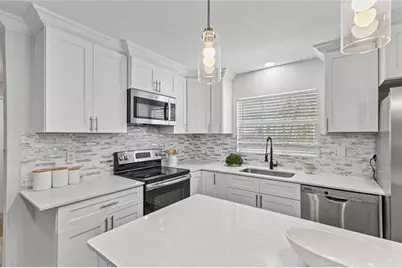 1008 37th Street W, Bradenton, FL 34205 - Photo 17