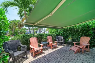 2711 Avenue C, Holmes Beach, FL 34217 - Photo 41