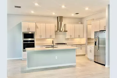 19227 Scallop Loop, Lakewood Ranch, FL 34211 - Photo 5