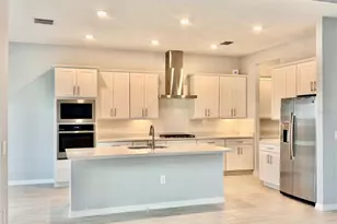 19227 Scallop Loop, Lakewood Ranch, FL 34211 - Photo 3