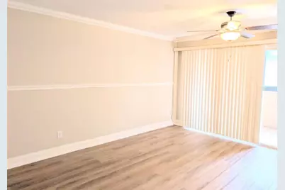 3700 S Osprey Avenue #212, Sarasota, FL 34239 - Photo 3