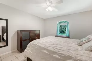 4498 Hidden River Rd, Sarasota, FL 34240 - Photo 15