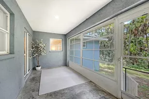 4498 Hidden River Rd, Sarasota, FL 34240 - Photo 29