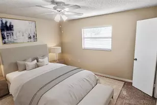 2047 & 2051 Fiesta Dr, Sarasota, FL 34231 - Photo 9