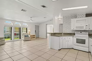 4928 Elizabeth Ave, Sarasota, FL 34233 - Photo 7