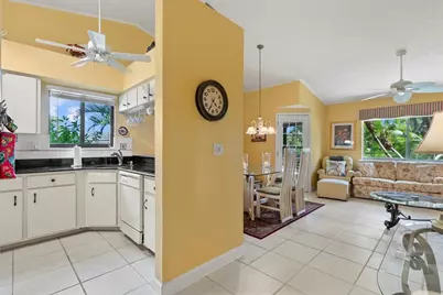 3001 Seawind Circle #10C, Venice, FL 34293 - Photo 9