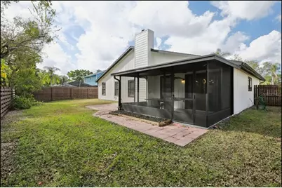 665 Eastpointe Parkway, Sarasota, FL 34232 - Photo 23
