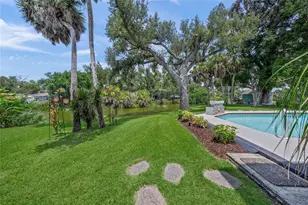 3643 Meridale Rd, Sarasota, FL 34238 - Photo 39