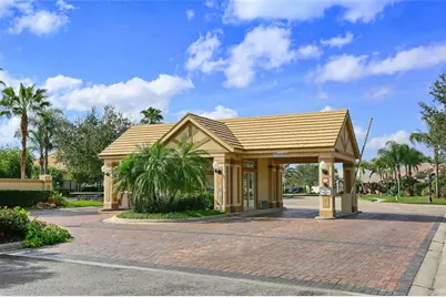8214 Barton Farms Boulevard, Sarasota, FL 34240 - Photo 45