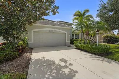 8415 Whispering Woods Court, Bradenton, FL 34202 - Photo 13
