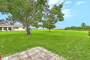2436 Golf Course Dr, Sarasota, FL 34234 - Photo 25