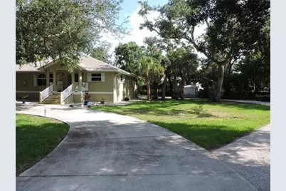 905 Colonial Road, Venice, FL 34293 - Photo 5