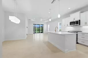 2605 Star Apple Wy, Sarasota, FL 34240 - Photo 5