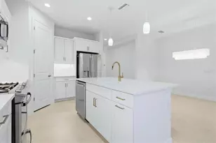 2605 Star Apple Wy, Sarasota, FL 34240 - Photo 11