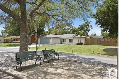 4404 Meadow Creek Circle, Sarasota, FL 34233 - Photo 39