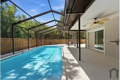 4404 Meadow Creek Circle, Sarasota, FL 34233 - Photo 37