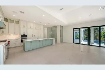 1516 Ridgewood Lane, Sarasota, FL 34231 - Photo 23