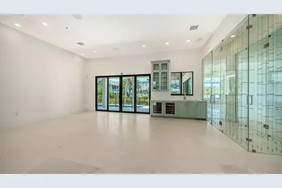 1516 Ridgewood Lane, Sarasota, FL 34231 - Photo 11