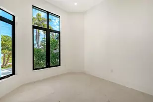 1516 Ridgewood Ln, Sarasota, FL 34231 - Photo 17