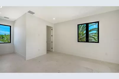 1516 Ridgewood Lane, Sarasota, FL 34231 - Photo 39
