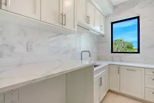 1516 Ridgewood Ln, Sarasota, FL 34231 - Photo 53