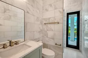 1516 Ridgewood Ln, Sarasota, FL 34231 - Photo 29