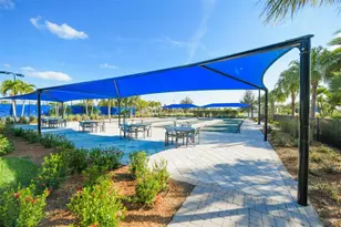 7653 Summerland Cove, Bradenton, FL 34202 - Photo 79