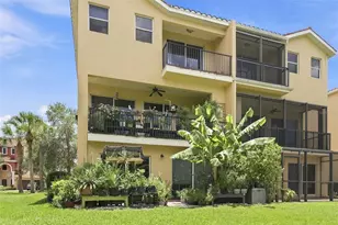 1308 3rd St Cir E, Palmetto, FL 34221 - Photo 9