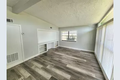 2001 Princeton Avenue, Bradenton, FL 34207 - Photo 5