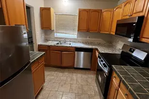 3509 Norwood Ct, Sarasota, FL 34234 - Photo 5
